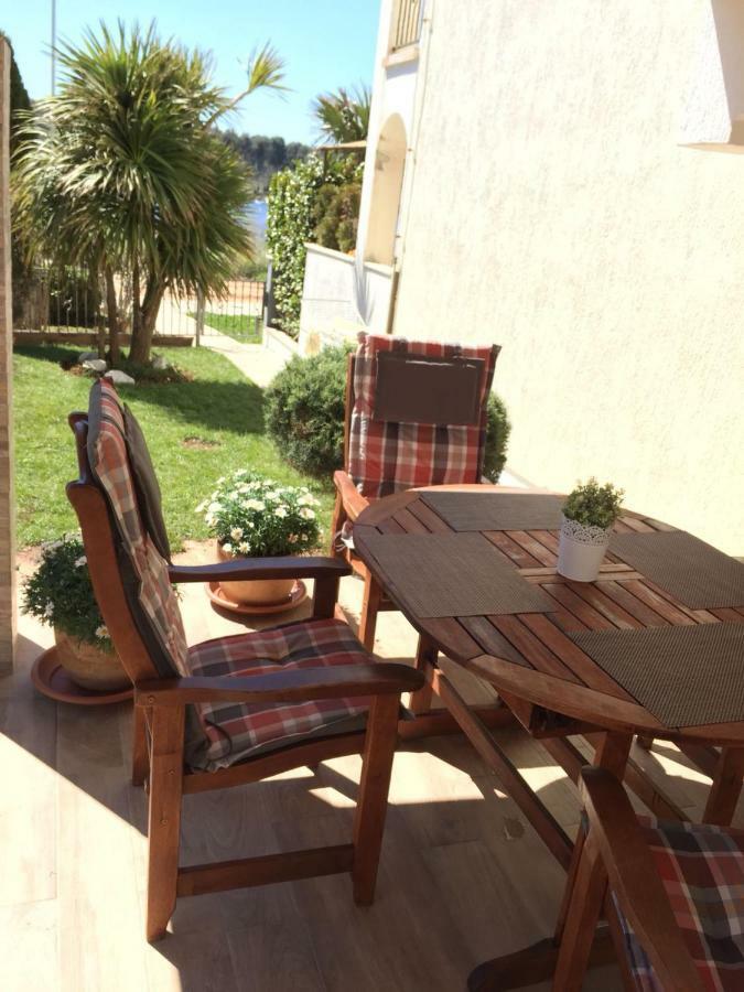 Sunset Apartment With A Private Yard At Medulin Riviera Extérieur photo